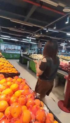 DƬ